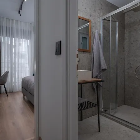 Plaza Elegant Апартаменты